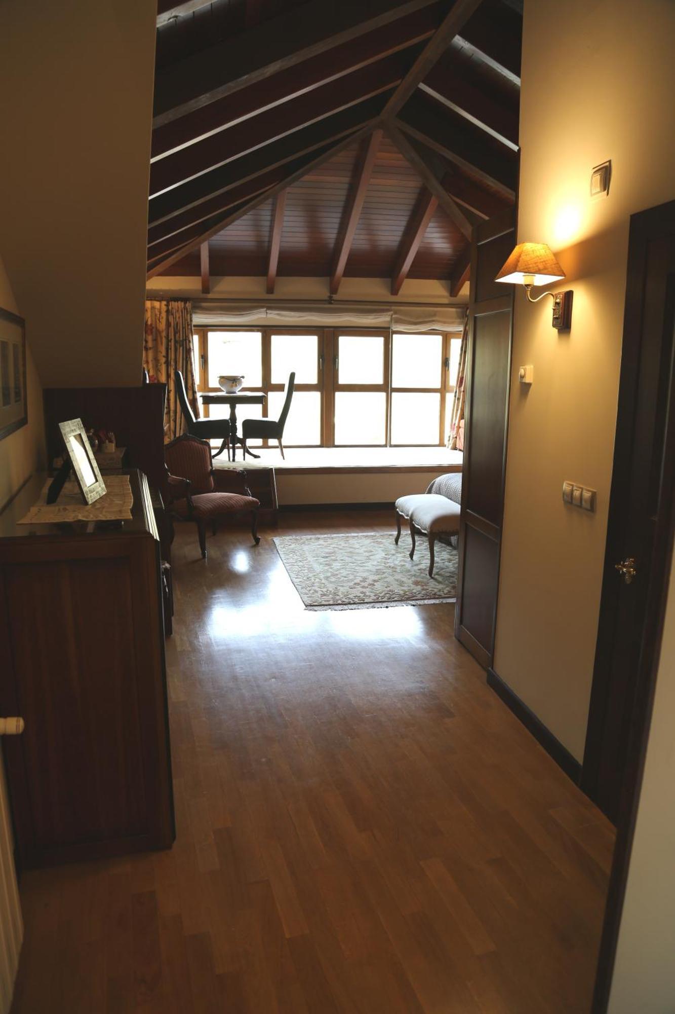Apartamentos La Pontiga *** インフィエスト エクステリア 写真