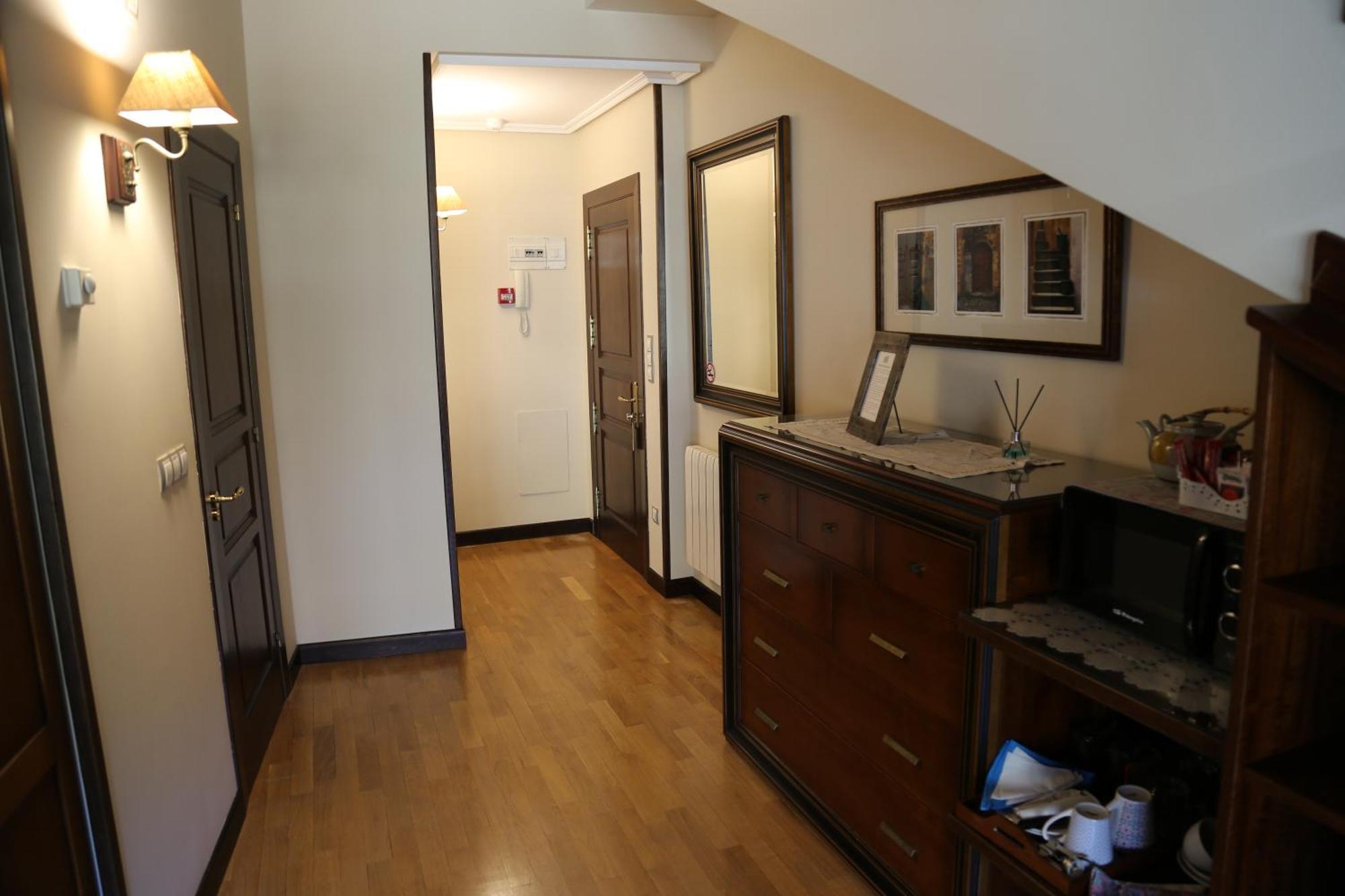 Apartamentos La Pontiga *** インフィエスト エクステリア 写真