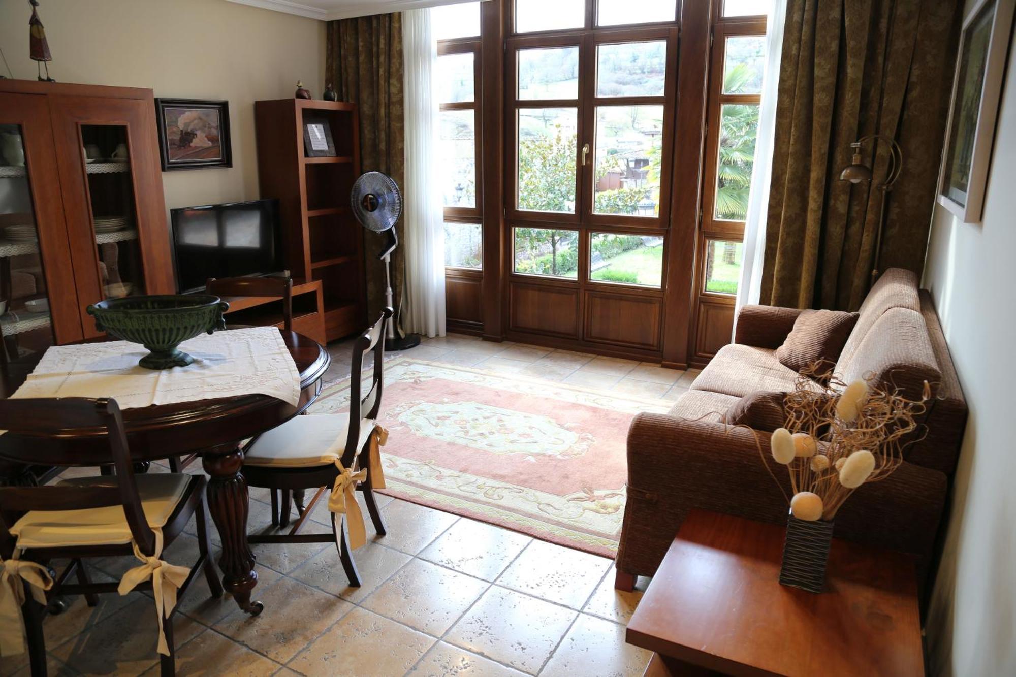 Apartamentos La Pontiga *** インフィエスト エクステリア 写真
